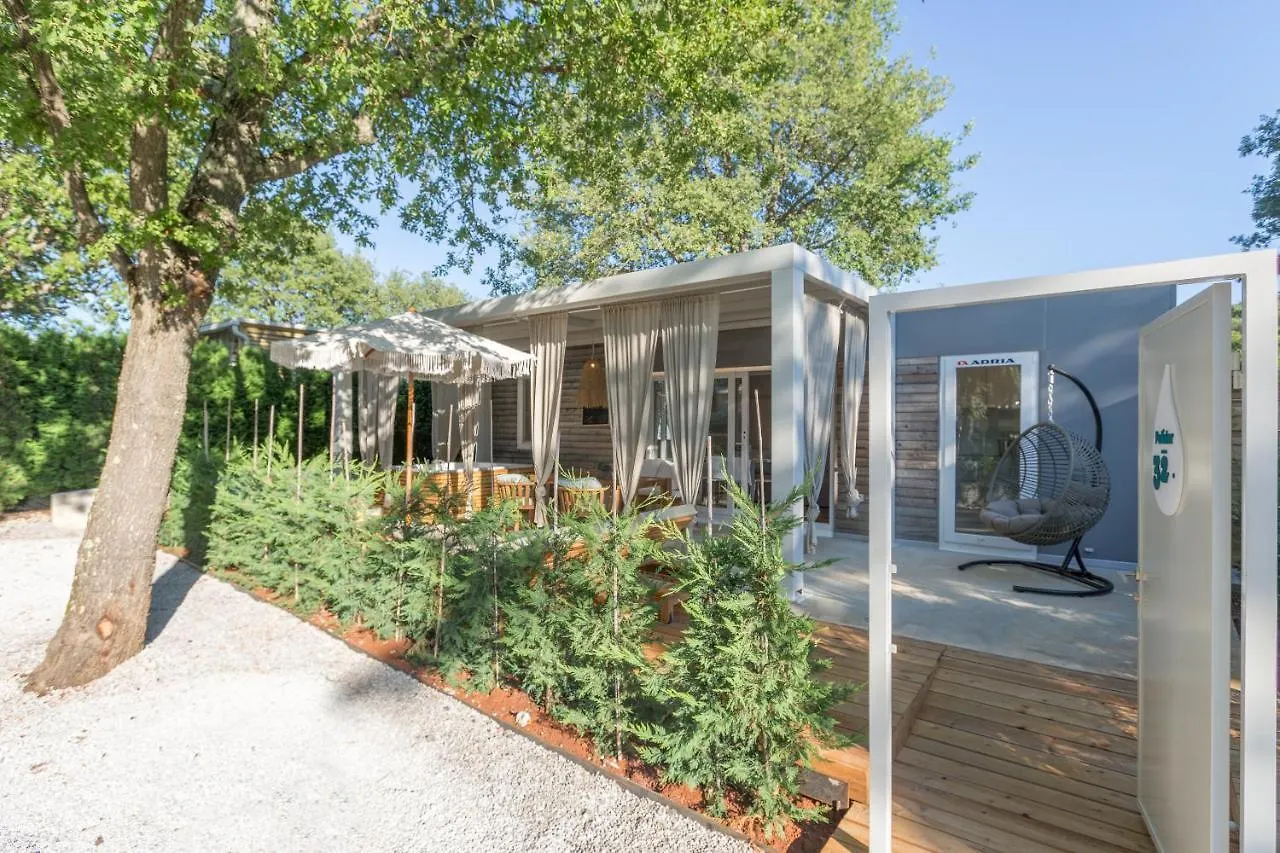 **** Üdülőpark Polidor Camping Resort Mugeba Horvátország