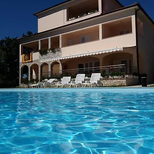 3* Maison d'hôtes Pansion Oliva